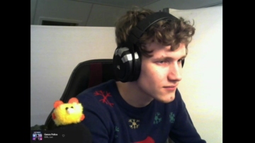 Anythingrp  04-12-2021 video outfits